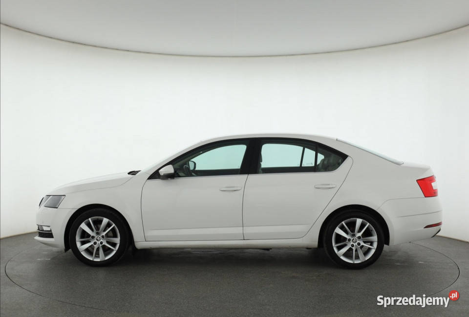Skoda Octavia 14 TSI benzyna Piaseczno sprzedam