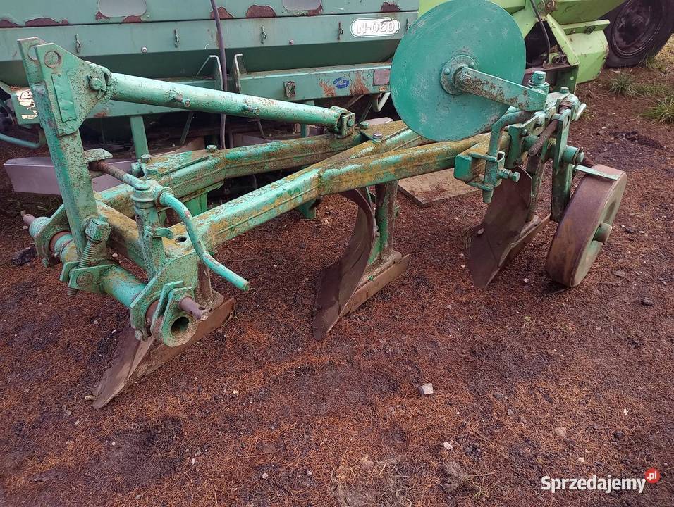 Pług 3 skibowy Grudziądz nieuszkodzony Skała