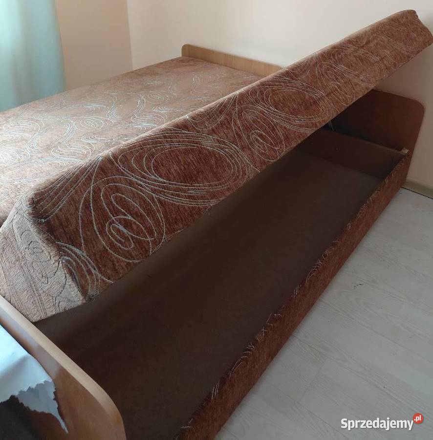 Tapczany jednoosobowe śląskie sprzedam