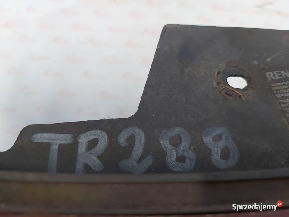 RENAULT CLIO III LIFT 11r zderzak przód Kielce