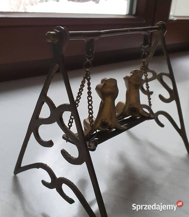 Ozdoba mosiądz figurki małpki na huśtawce na inny kolor
