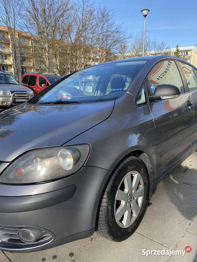 Golf Plus 16 Benzyna Rok produkcji 2006 sprzedam