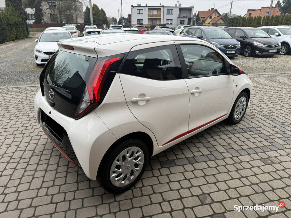 Toyota Aygo 10 72 Klimatyzacja II 2014 bluetooth Orzech sprzedam