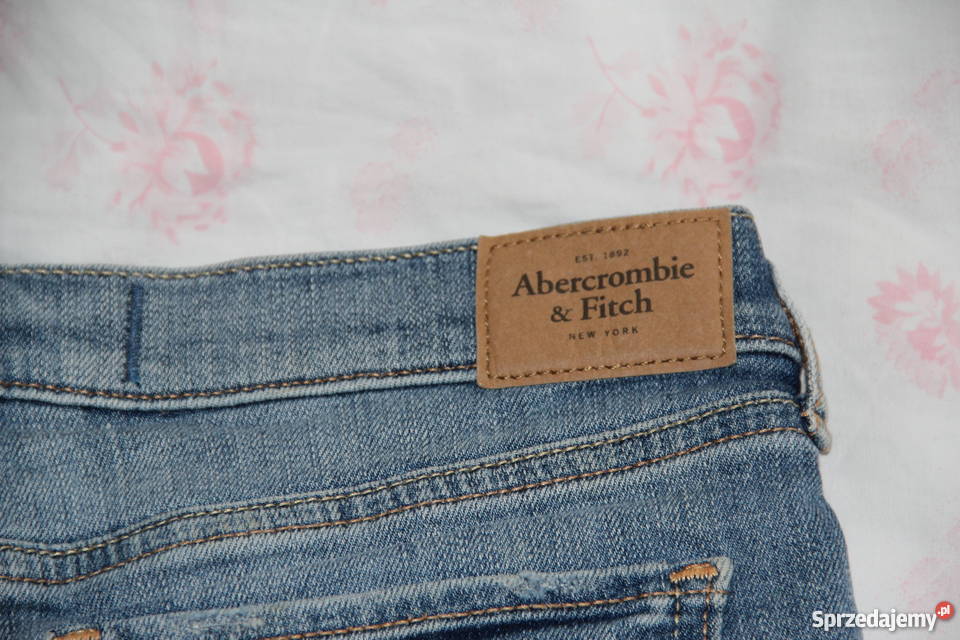 SEXI SPODENKI SZORTY ABERCOMBIEFITCH W 26 J NOWE Zambrów