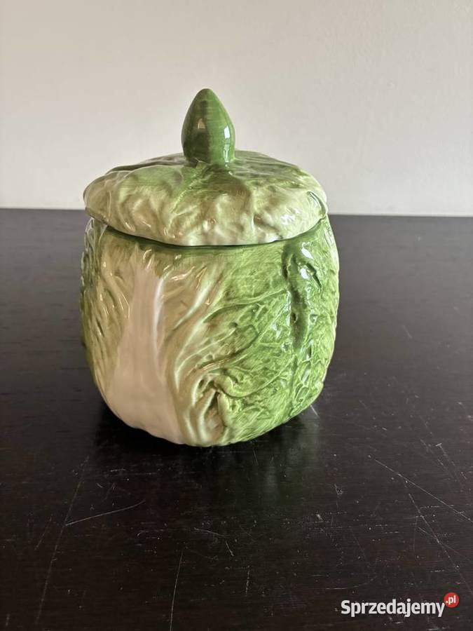 Ceramiczny słoiknaczynie z pokrywką w kształcie