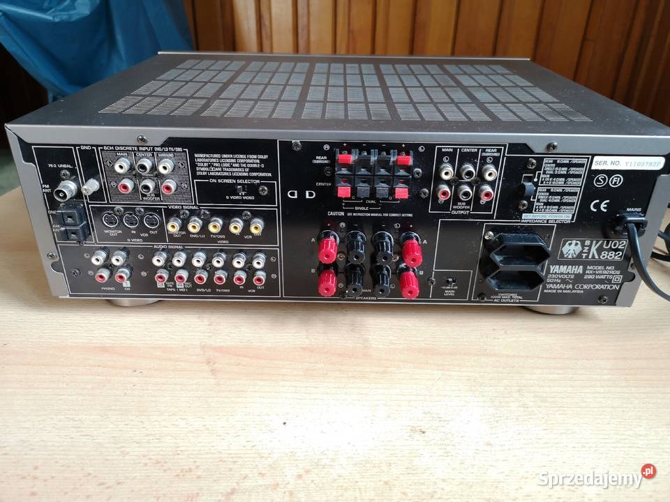 Amplituner Yamaha rxv692 srebrny z pilotem łódzkie Łódź