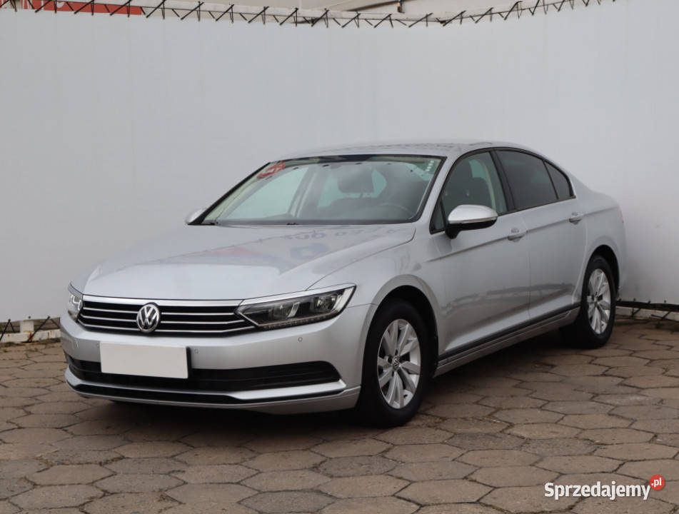 VW Passat 14 TSI sprzedam