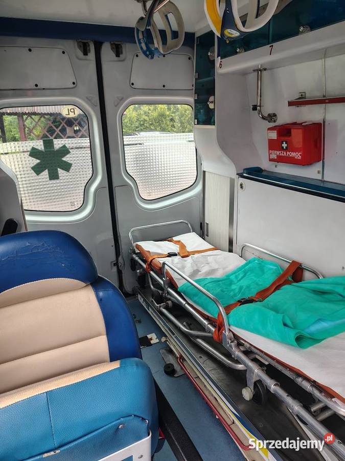 Karetka ambulans Mercedes Sprinter specjalny Rok produkcji 2008 Kraków