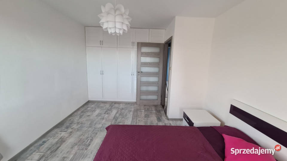 Mam do wynajęcia mieszkanie 2 pokojowe w Gdyni Rok budowy 1990 Gdynia