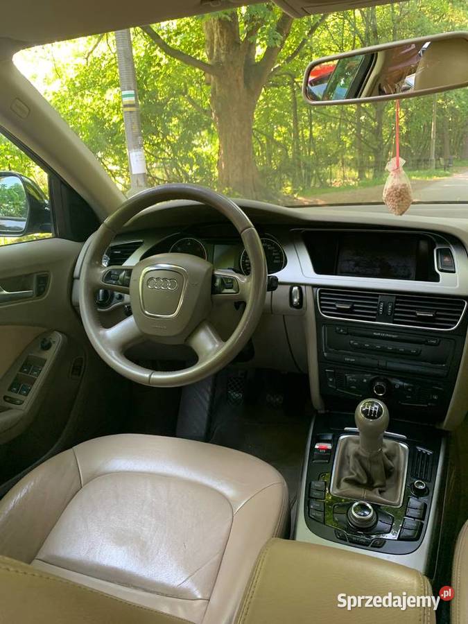 Audi A4 B8 20 TDI dużo doinwestowane garażowany