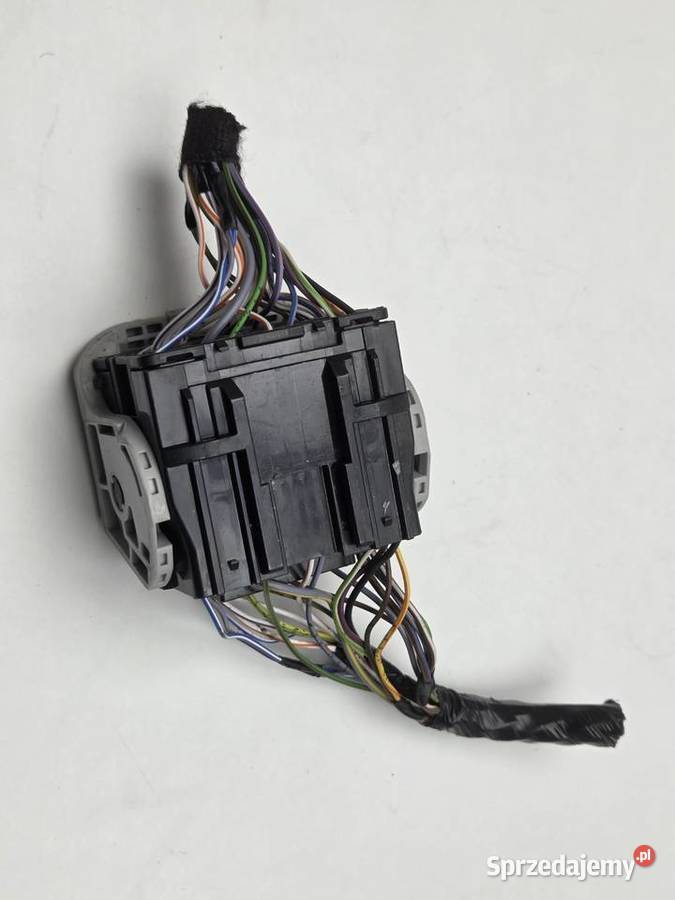 FORD FOCUS MK4 WTYCZKA KOSTKA 86 osobowe