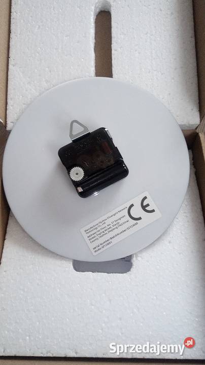 Zegar ścienny świecący w księżyc Warszawa