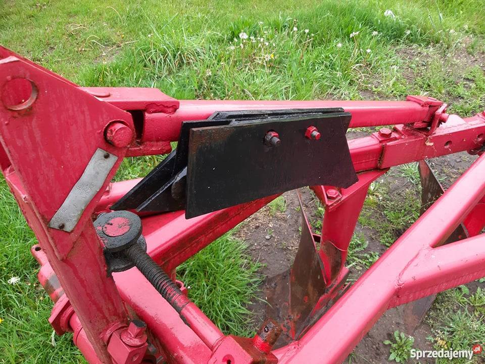 Pług podorywkowy 7 skibowy Tłuchowo
