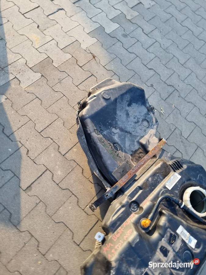 Audi A4 B6 B7 AVANT Kombi SLine Bak Zbiornik Skawina
