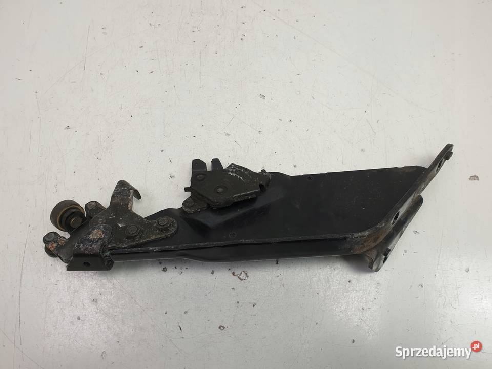 Mazda 5 PRAWY ZAWIAS DRZWI PRZESUWNYCH Rudka