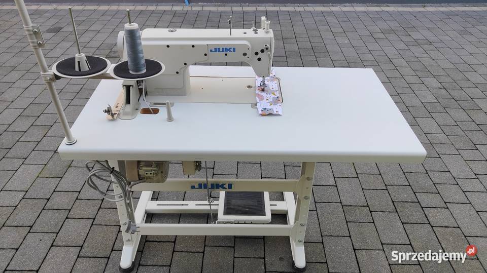 Maszyna krawiecka stebnówka juki Podrzecze