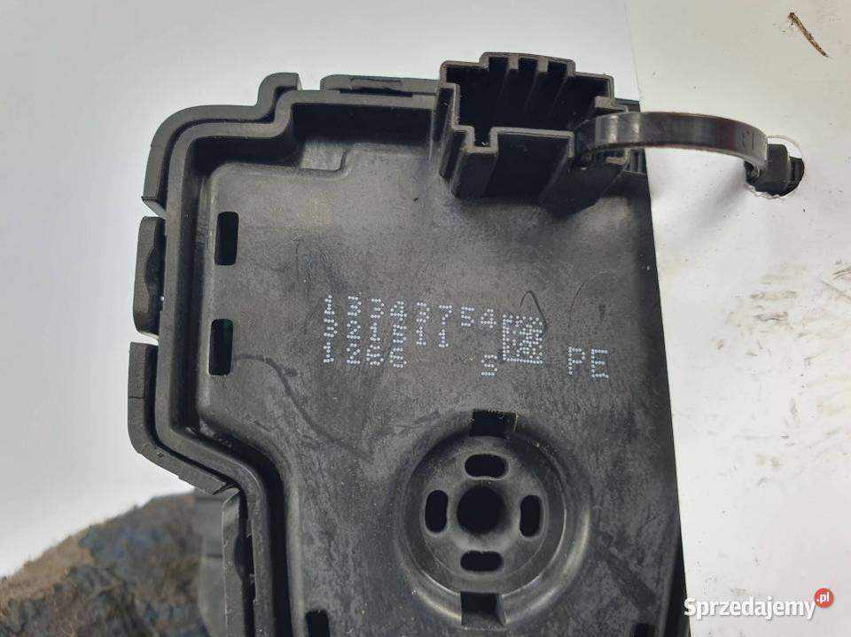 PANEL OPEL INSIGNIA A STEROWANIA NAWIGACJĄ osobowe Lipno