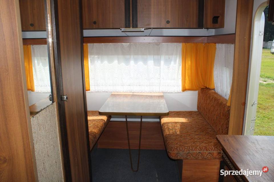 Przyczepa kempingowa KNAUS KOMFORT 450