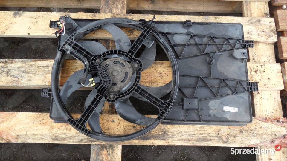 PEUGEOT BIPPER 12r wentylator chłodnicy 51805806 osobowe sprzedam
