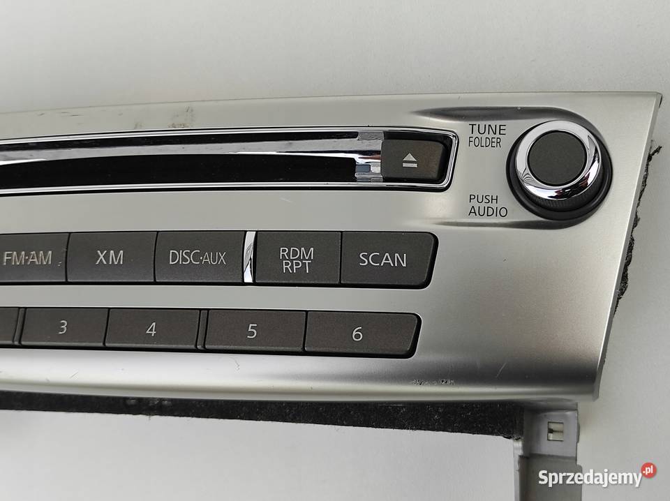 PANEL RADIA ODTWARZACZA INFINITI Q70 M35 M37 USA Wyposażenie wnętrza wielkopolskie Nowy Tomyśl