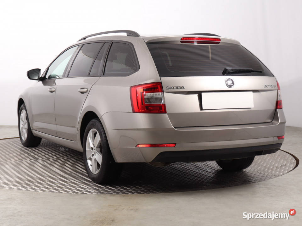 Skoda Octavia 14 TSI manualna Katowice