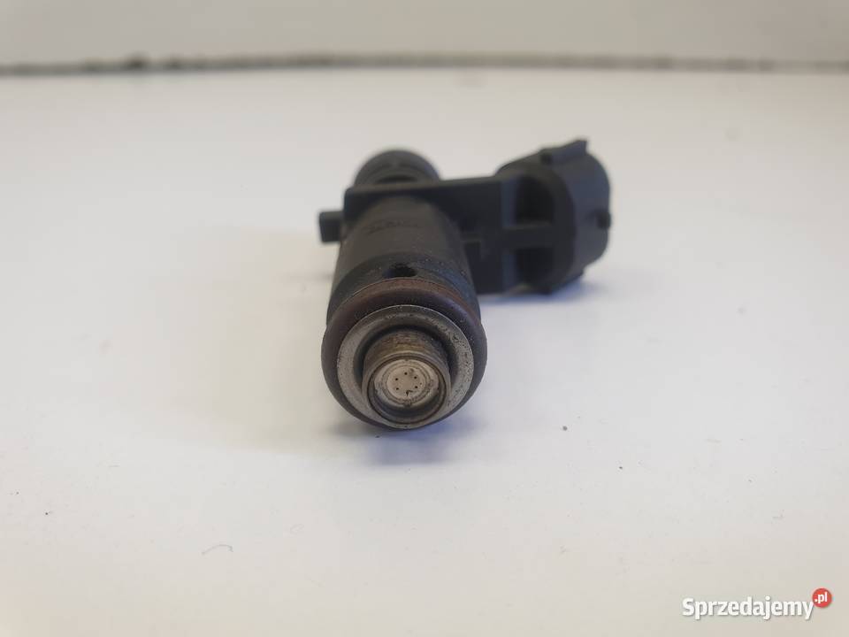 WTRYSKIWACZ VW Golf VI 16 8V 06A906031 oryg lubelskie Chełm