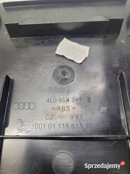 SCHOWEK PÓŁKA TUNELU AUDI Q7 4L 4L0864981B Motoryzacja Przystajń