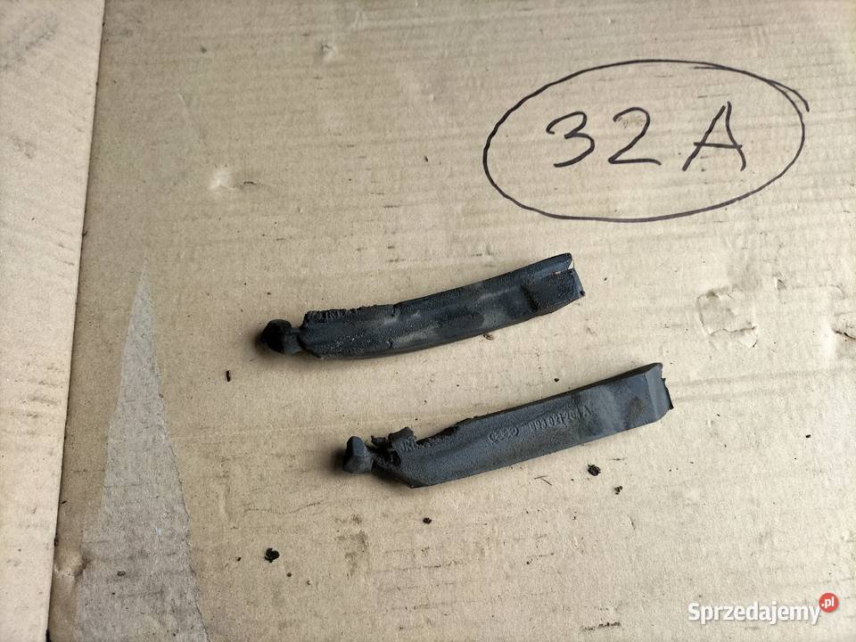 AUDI 80 B4 80B4 USZCZELKA BŁOTNIKA GÓRNA PRAWA