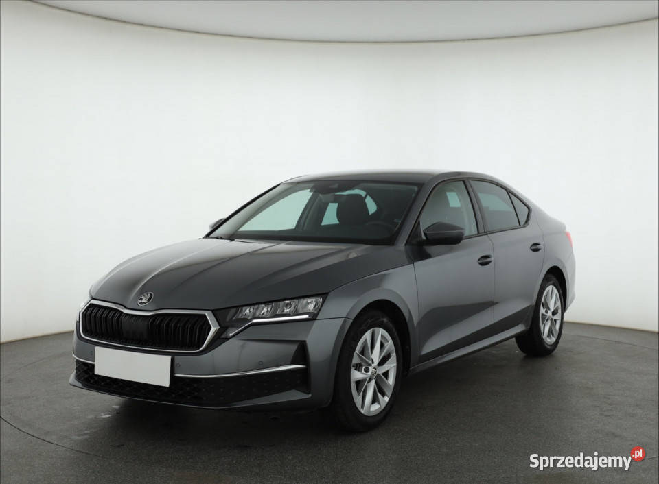 Skoda Octavia 15 eTSI mHEV 40549km Piaseczno