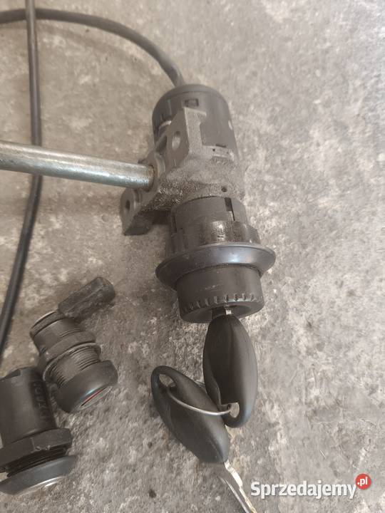 Stacyjka zamki komplet Aprilia Atlantic 125 sprzedam
