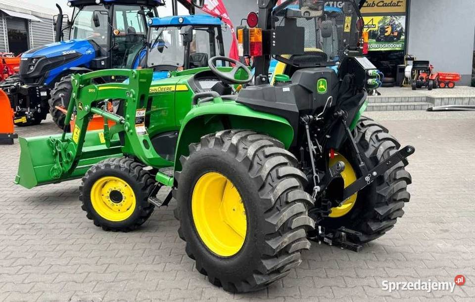 Ciągnik Traktor John Deere 3038E z ładowaczem Kobiele Wielkie sprzedam