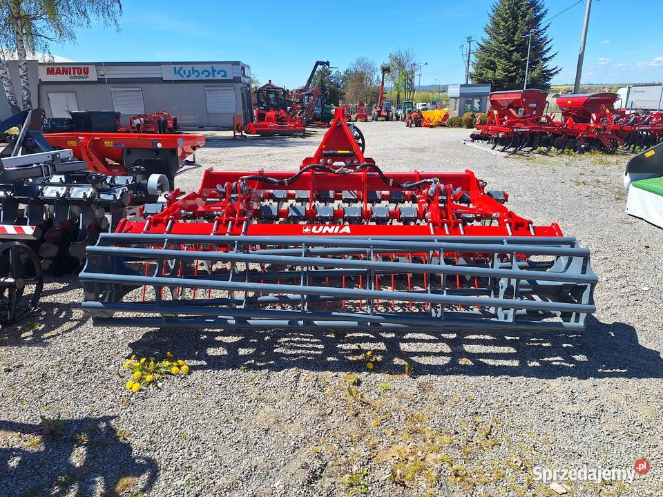 AGREGAT TALERZOWY UNIA ARES XL 30M Lipnik