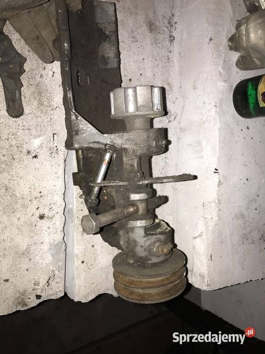 Podstawa alternatora Star 200 1142 Rok produkcji 2000 Drobin