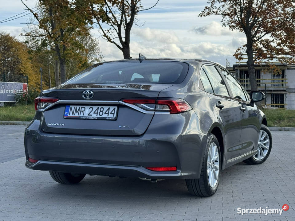 Toyota Corolla 18 98 HYBRID NOWA WERSJA COMFORT lakier metallic sprzedam