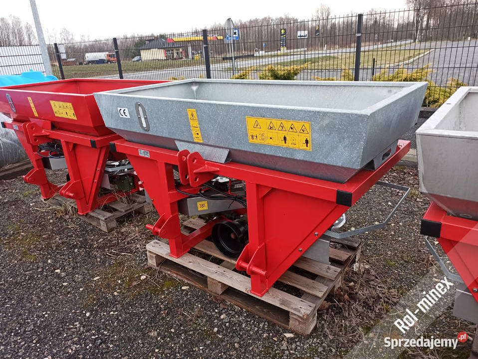 OCYNK Rozsiewacz do nawozów GRASSROL 600 litrów