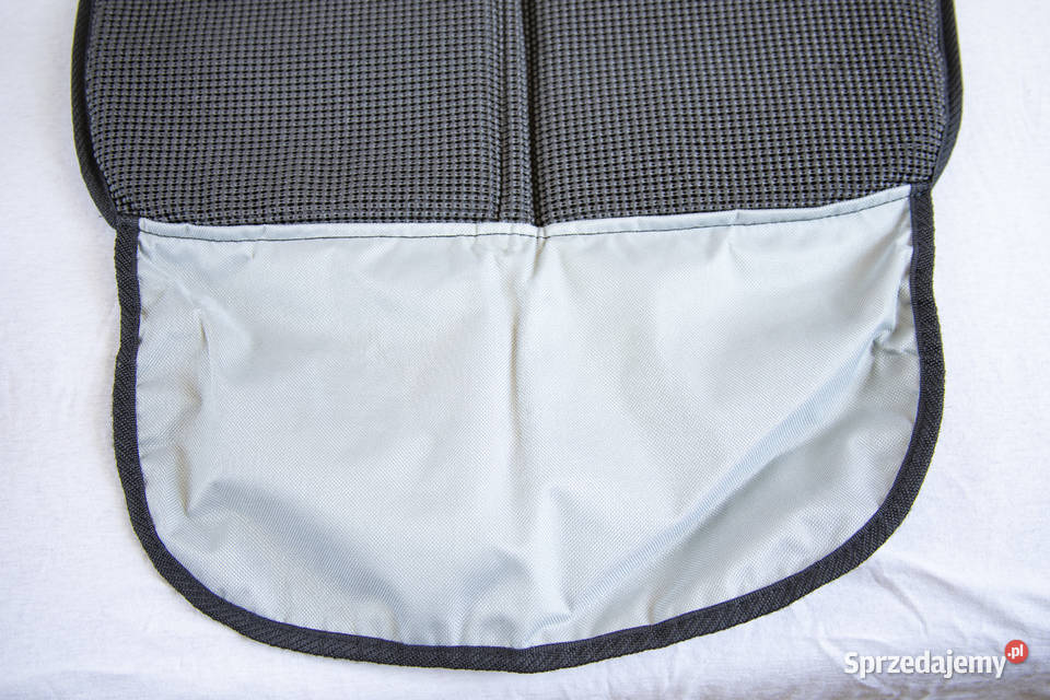 Mata pod fotelik samochodowy Volkswagen Pozostałe Motoryzacja pomorskie