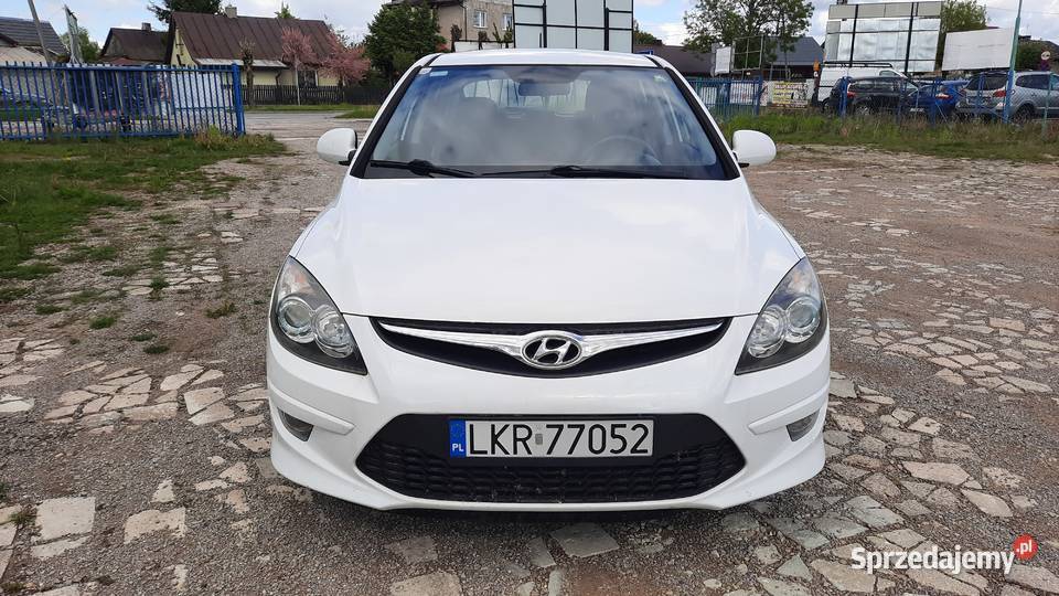 Hyundai i30 Lift 14 Benzyna 2010 r Klima sprawna radio Kraśnik