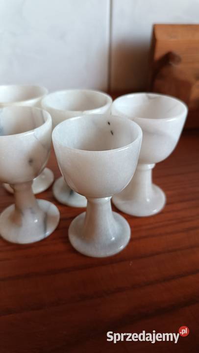 Marmurowe kieliszki do jajek Goleniów