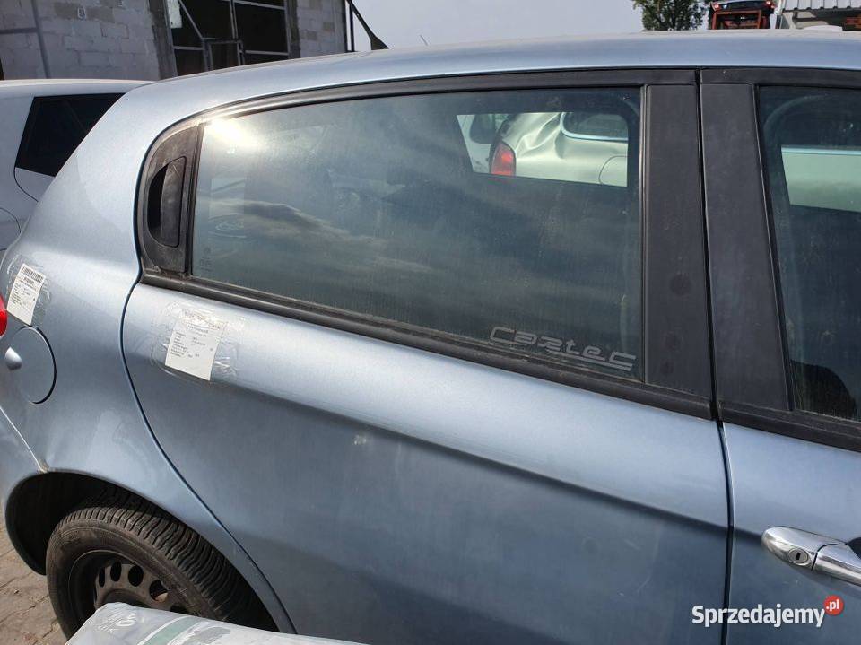 DRZWI PRAWE TYŁ ALFA ROMEO 147 osobowe kujawsko-pomorskie Lipno