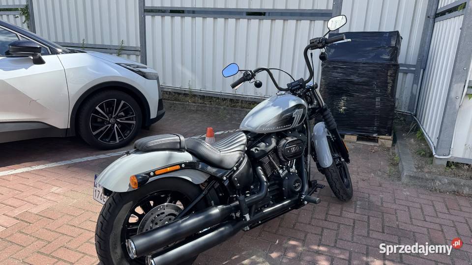 HarleyDavidson Softail Street Bob 114 Warszawa
