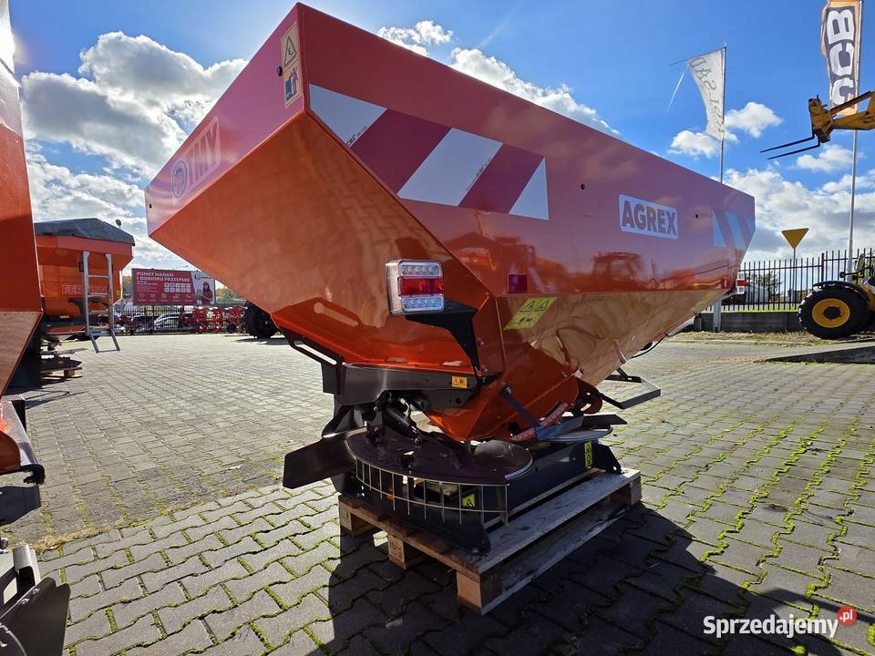 Rozsiewacz nawozów dwutarczowy Włoski AGREX nieuszkodzony Rawa Mazowiecka