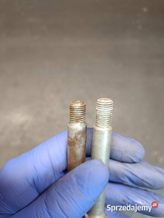 Śruba śruby amortyzator tył centralny części Gołaczewy