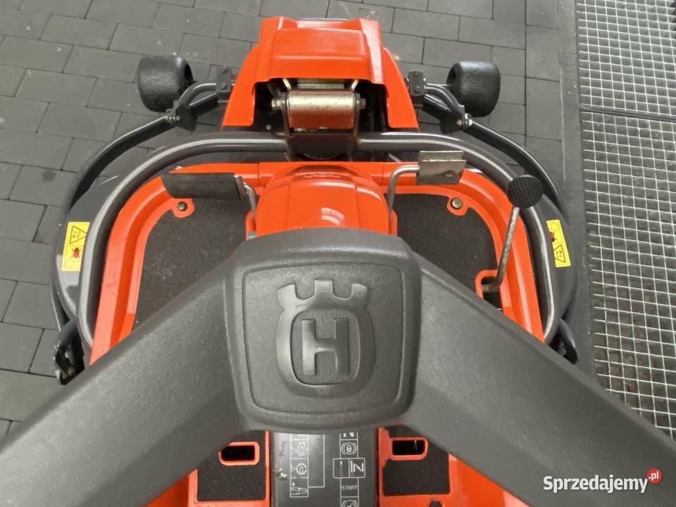 Traktorek kosiarka Husqvarna Rider R16 3 noże Narzędzia ogrodnicze Poczesna
