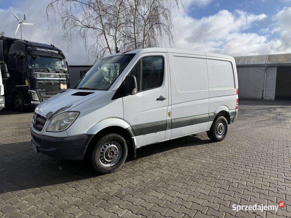 Mercedes Sprinter 311 blaszak wielkopolskie Sobiesiernie
