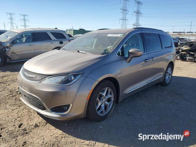 Chrysler Pacifica Touring L 2017 sprowadzony lubelskie Lublin