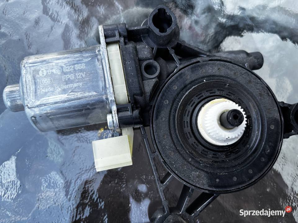 Audi a4b9 szyba boczna przednia tylnia silniczek Wyszków