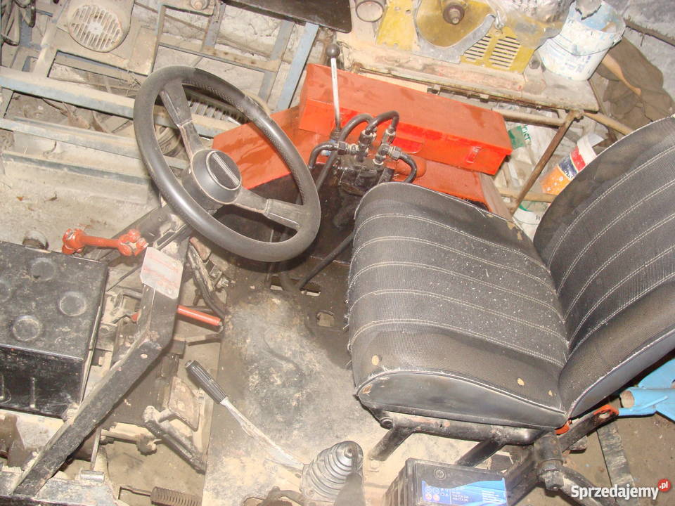 Ciągnik Andoria S10 z podnośnikiem i reduktorem