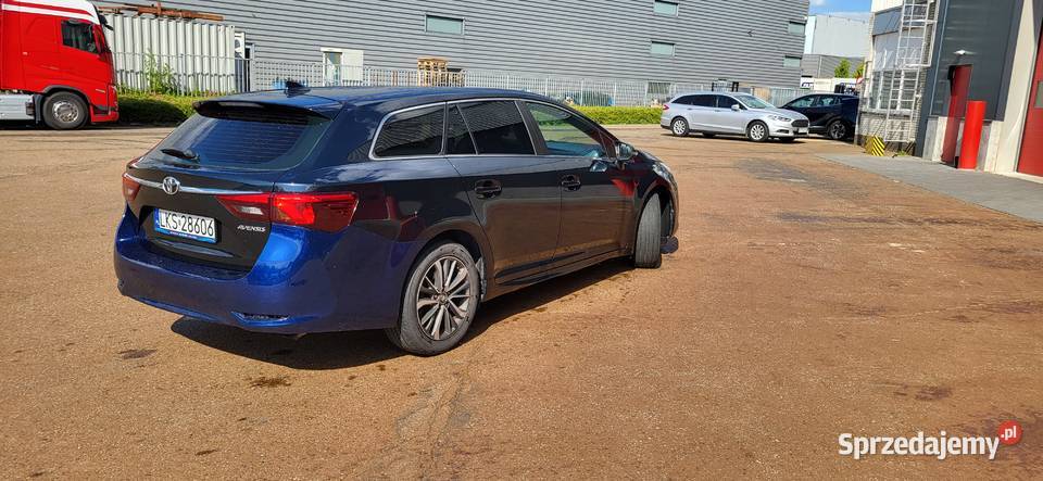 Toyota avensis T27 Boruń
