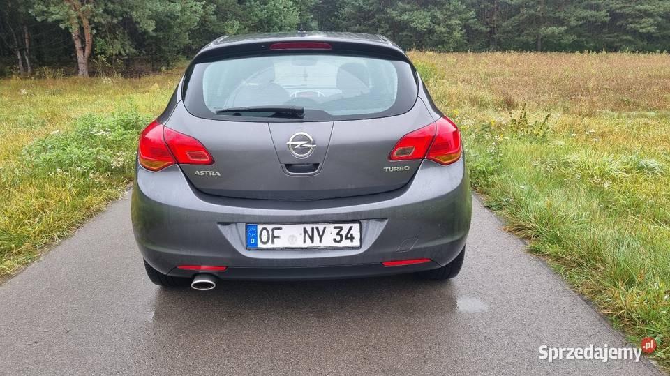 OPEL ASTRA J 14 T Kowala Pierwsza sprzedam