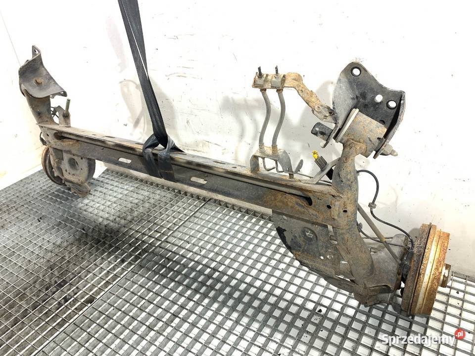 BELKA TYŁ RENAULT CLIO IV Hatchback TYLNA podkarpackie